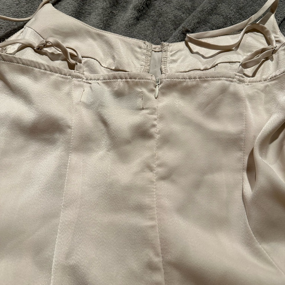 Hello Molly Nude Dress / medium preowned - Picture 4 of 5